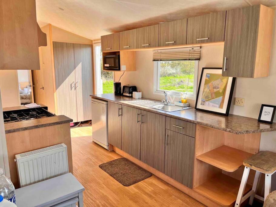 Lola's Caravan. Your Away From Home. Holiday home