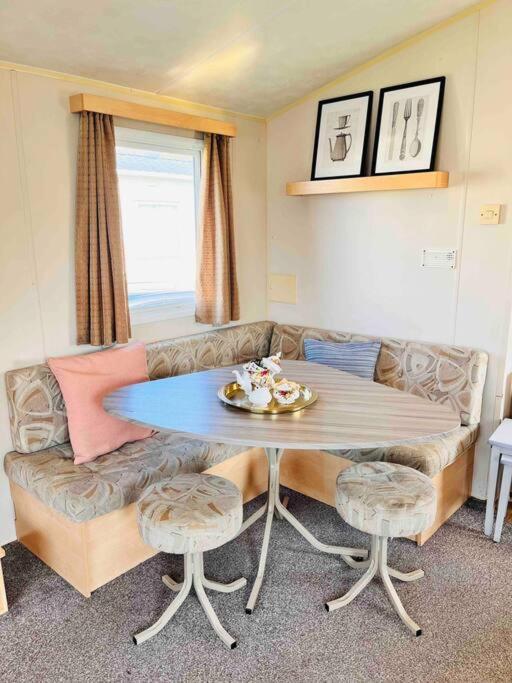 Holiday home Lola's Caravan. Your Away From Home. Parkeston